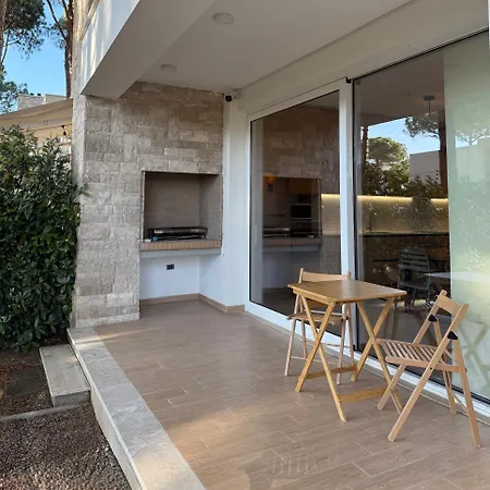 San Pietro Yard Apartman Plazhi San Pietro